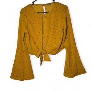 Women's Charlotte Russe Small Polka Dot Crop Top Bell Sleeve